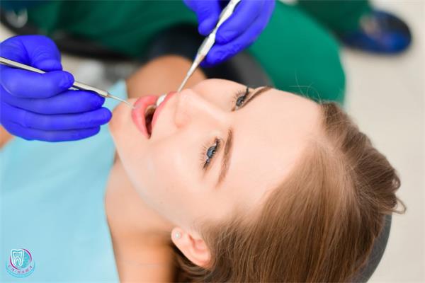 Преимущества фотополимерной пломбы: